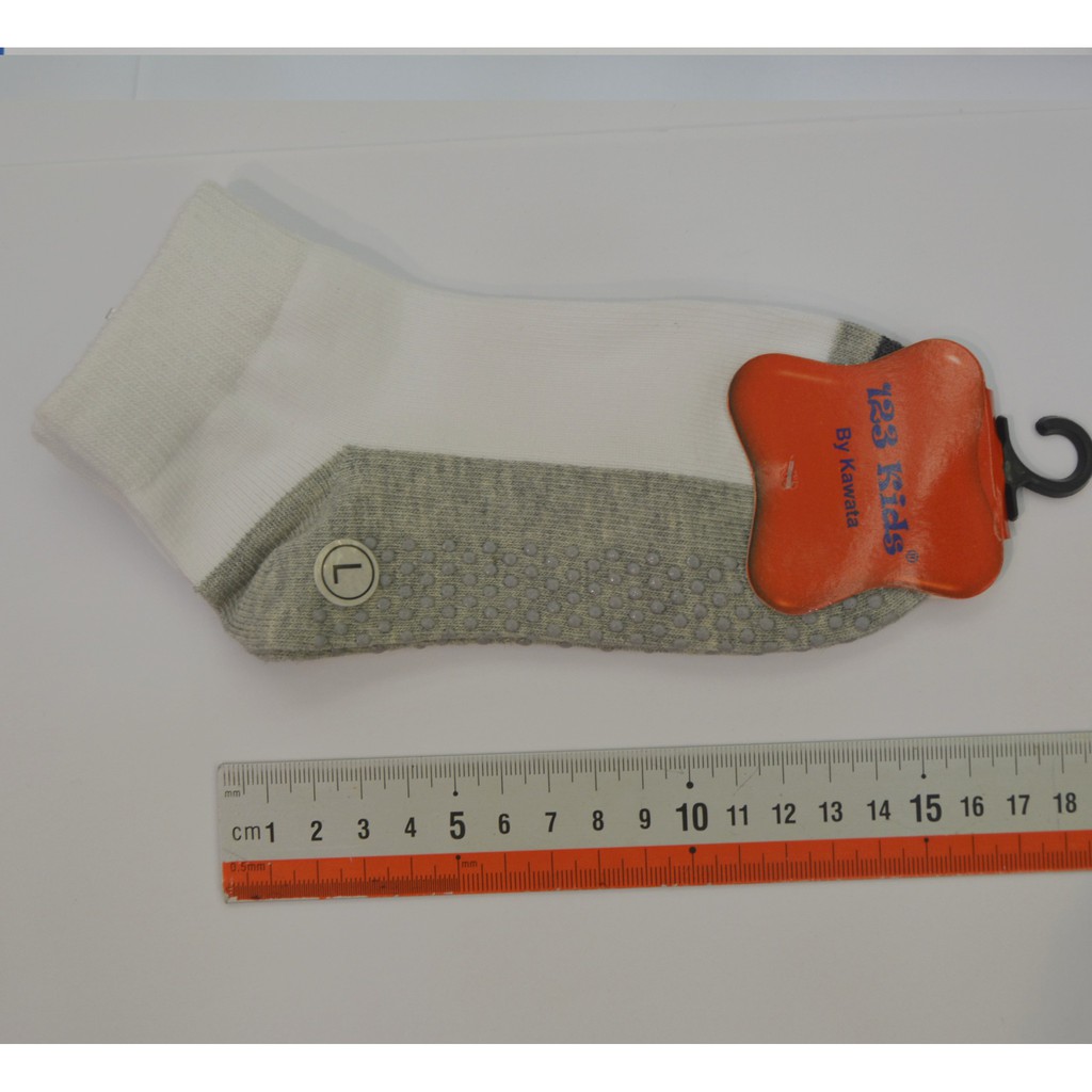 [Kawata] Anti Slip Kids / Children Cotton Socks/ Anti Skid School Socks / School Socks for young children