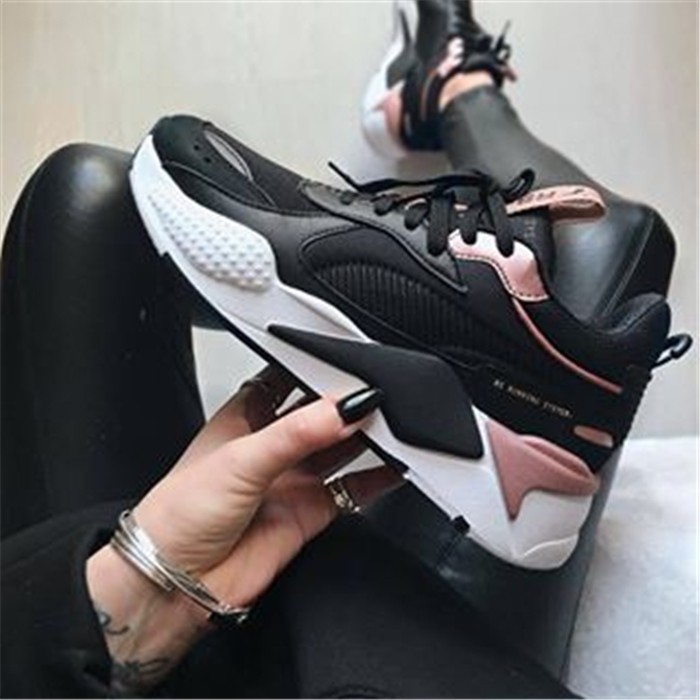puma sneakers black and pink