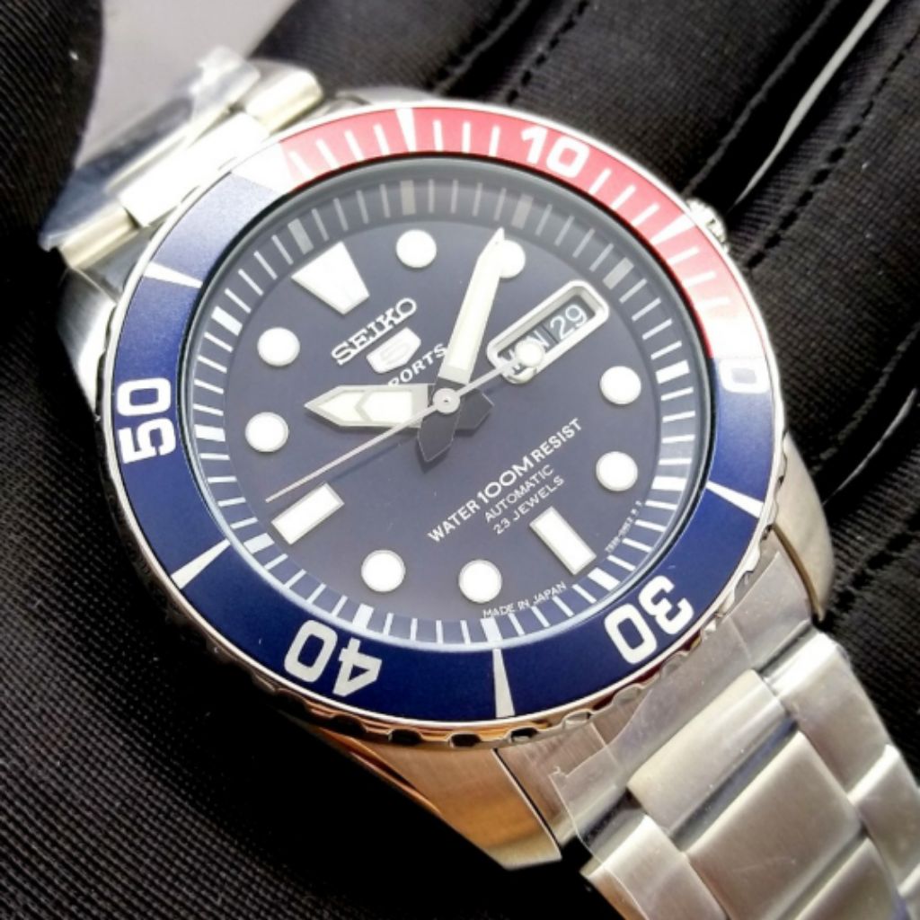 seiko sport 5 pepsi