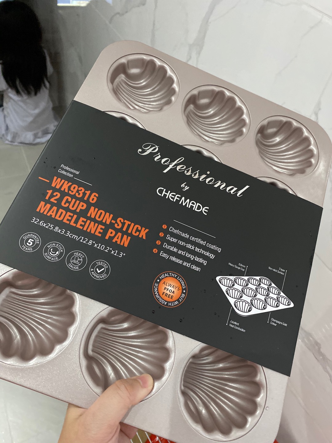 CHEFMADE Madeleine Mold Cake Pan 12Cup NonStick Spherical Shell