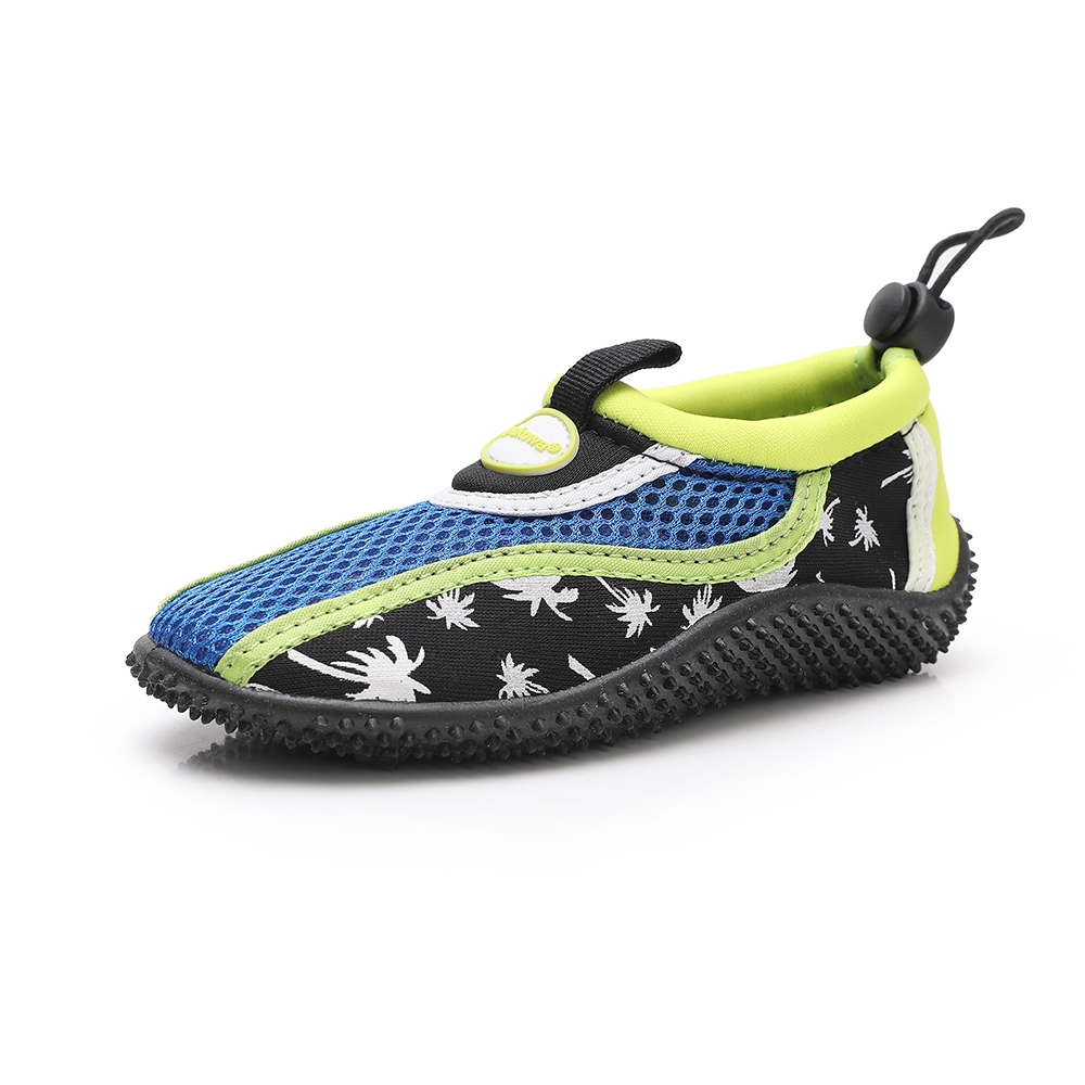 kids water shoes