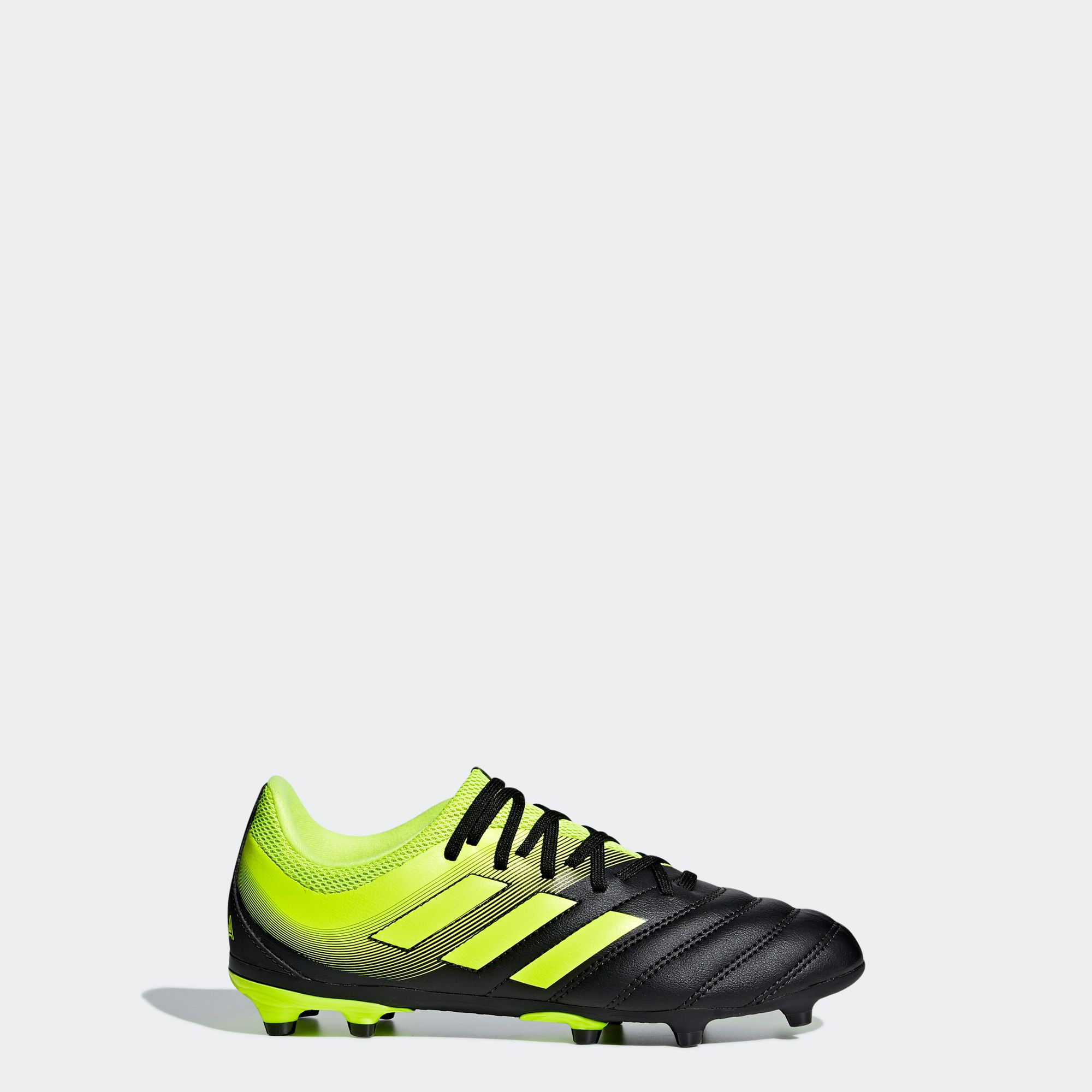 adidas soccer shoes boys