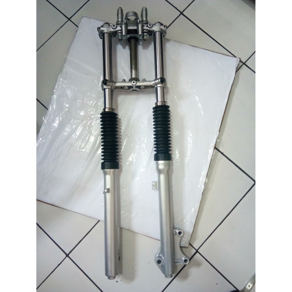 Front shock assy plus Kawasaki KLX 150 KLX detracker Front shock assy plus Kawasaki KLX 150 KLX detracker