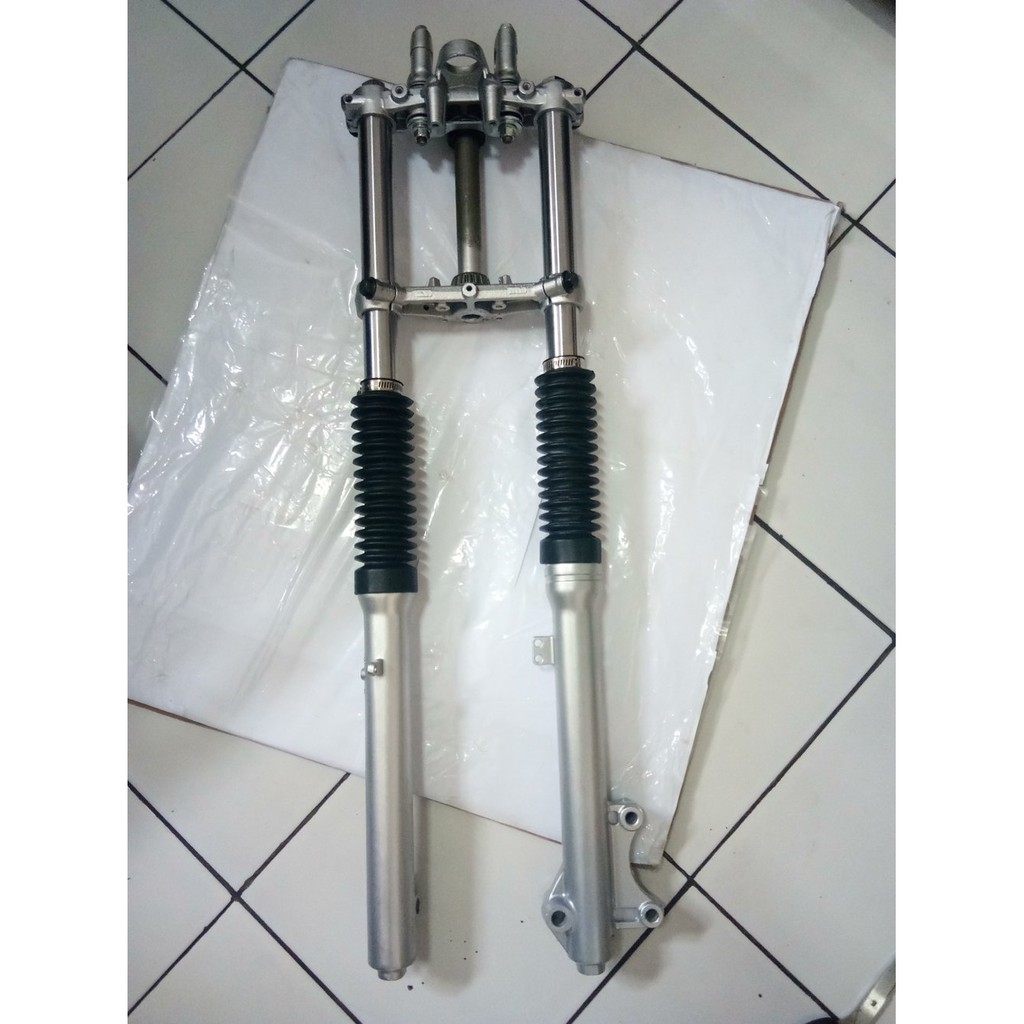 Front shock assy plus Kawasaki  KLX 150 KLX detracker 