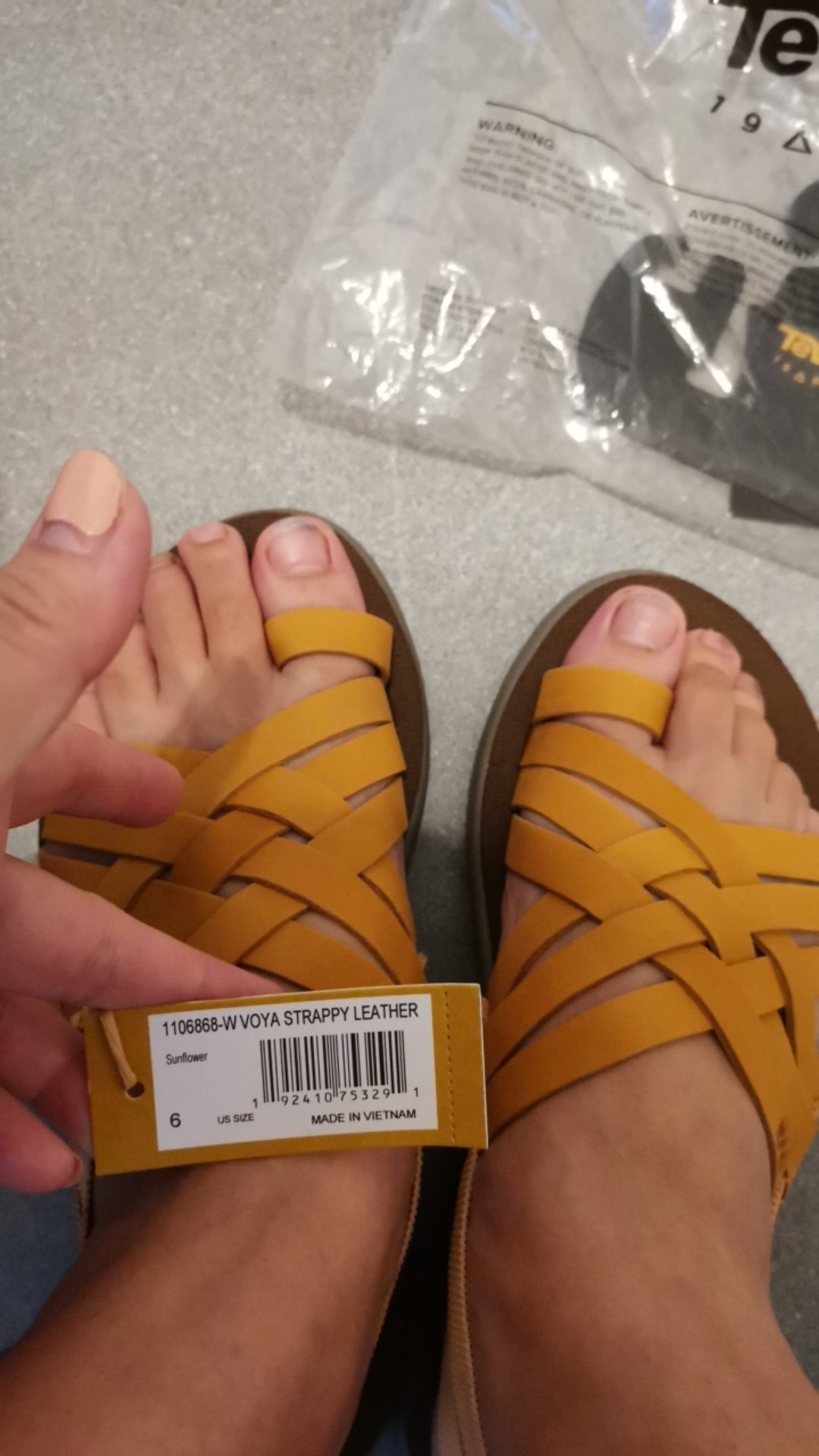 teva women's voya strappy