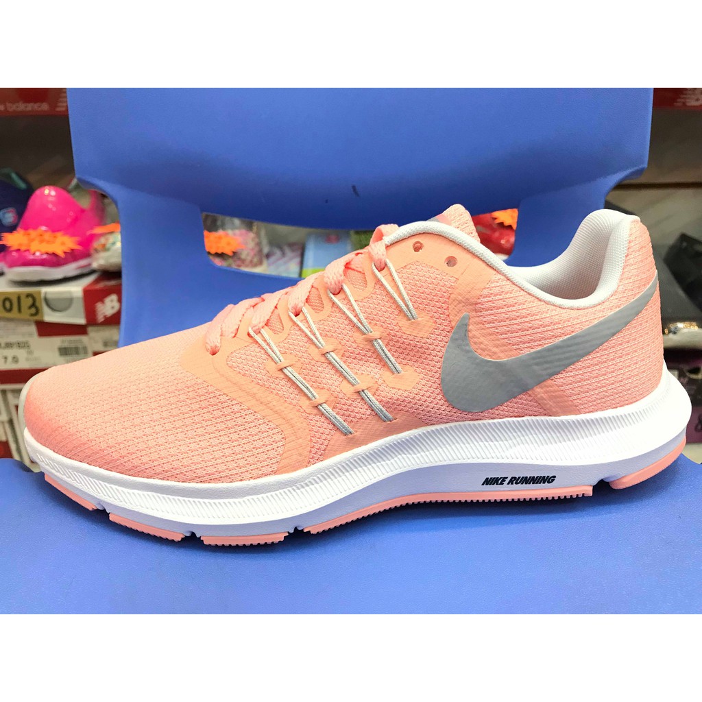 nike run swift trainers ladies