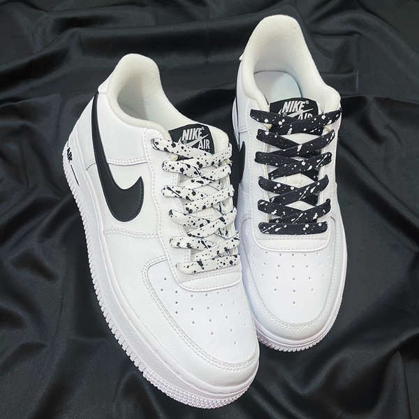 black and white nike air force 1 with nike laces