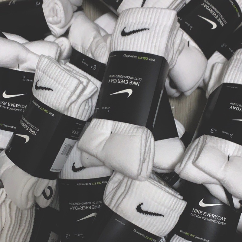 nike combat socks