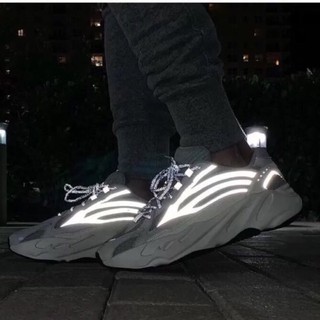 yeezy 700 shopee