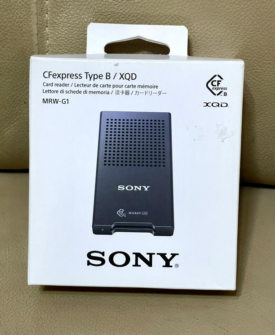 超激安特価 MRW-G1 B SONY Type Type-C USB CFexpress XQDカードリーダー 外