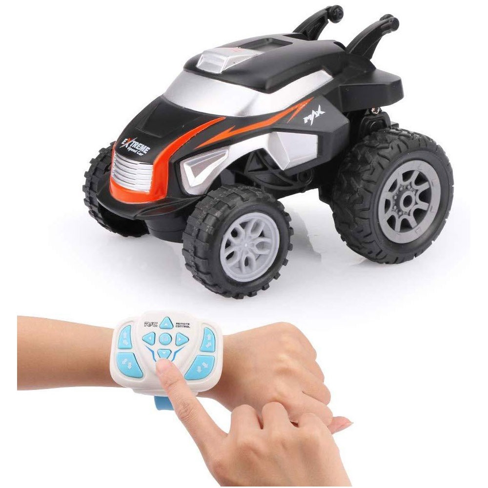 360 degree rotating toy car