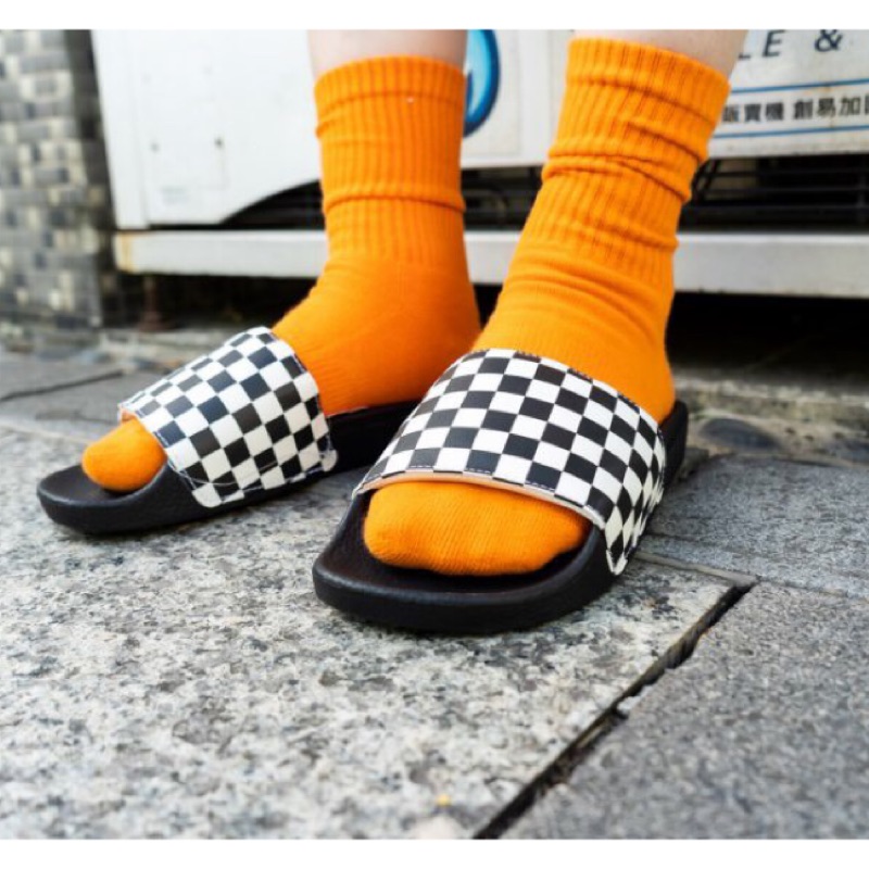 vans slipper checkerboard