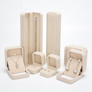 Image of Jewelry Box Flannel Earrings Pendant Packaging Box Bracelet Necklace Box Jewelry Ring Badge Gift Box