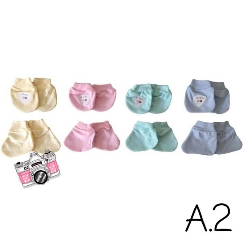 mittens and booties for newborn