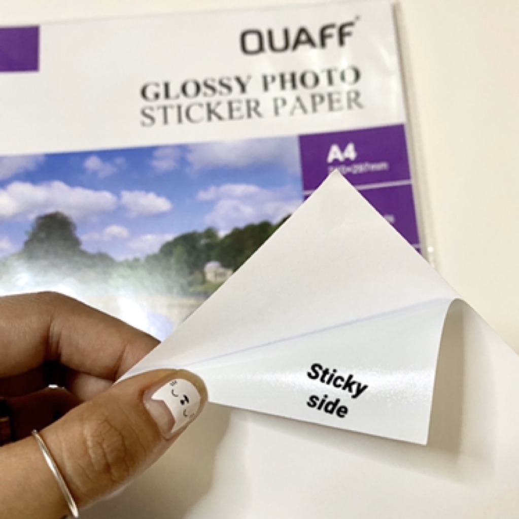 glossy sticky paper