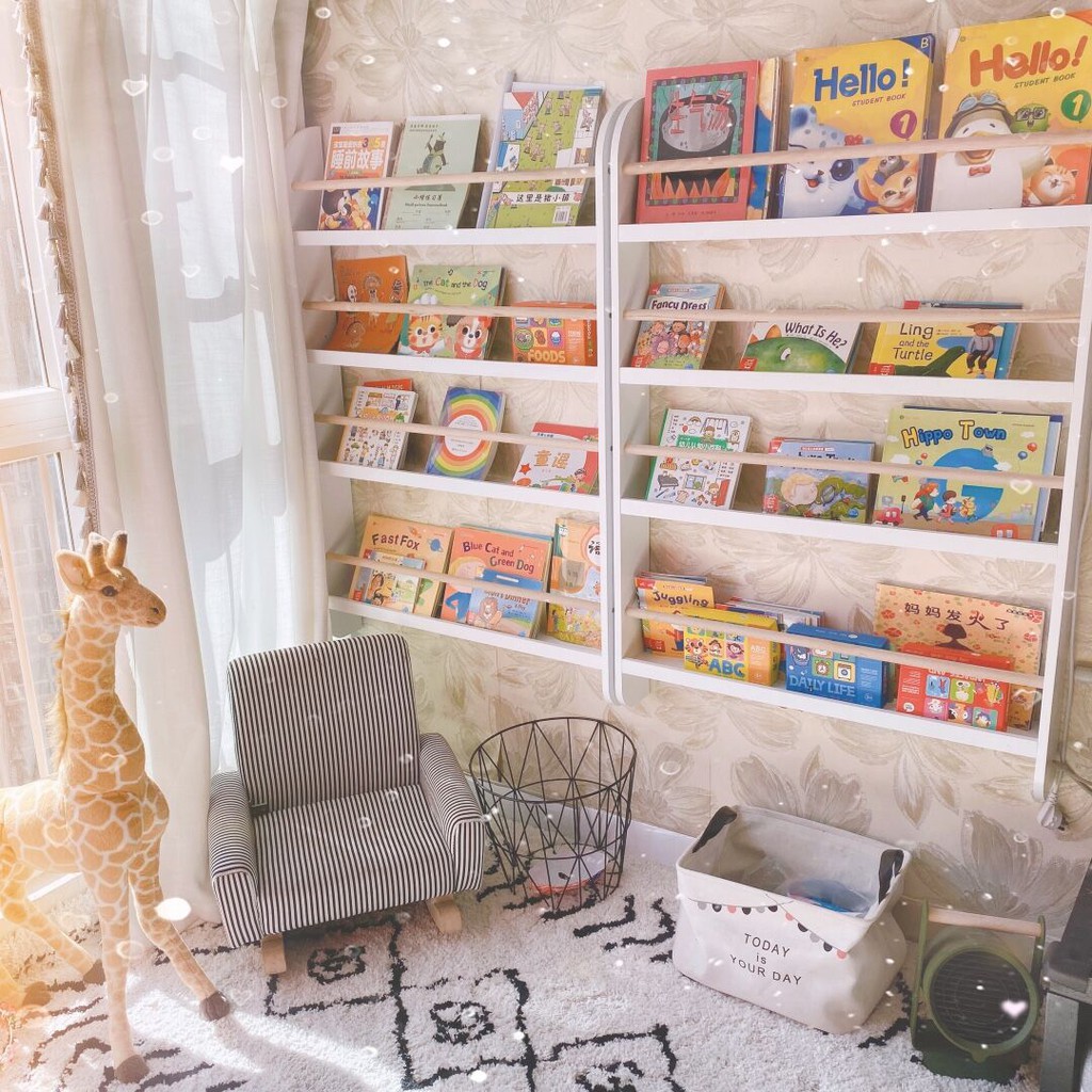kids bookshelf wall