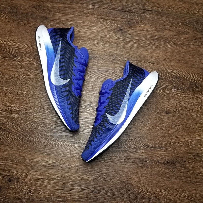 nike pegasus blue and white