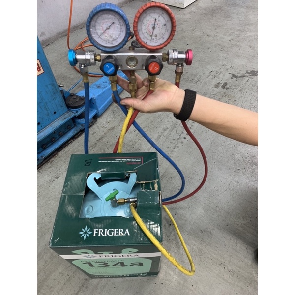 Car Aircon gas top up and check Car Aircon Servicing with gas top up Shopee Singapore