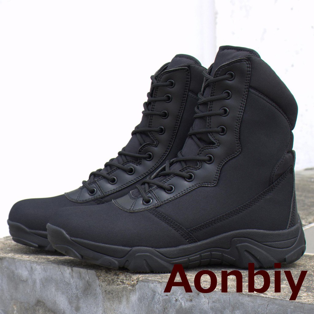 magnum combat shoes