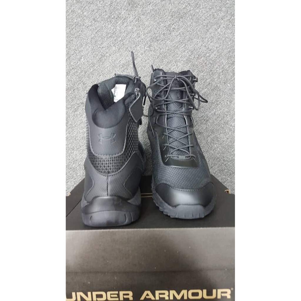 kasut taktikal under armour