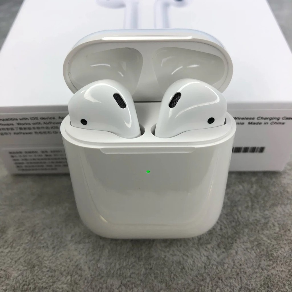 wireless earbuds with transparency mode