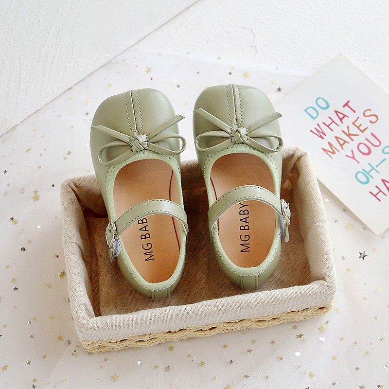 Fresh Girls Plain Pigmented Bowknot Velcro Soft Leather Shoes Square Head Anti-skid 2-6 Years Old Kids Princess Shoes