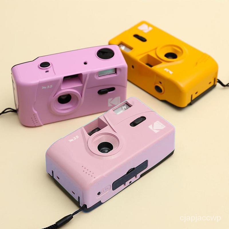 kodak m35 35mm camera with flash