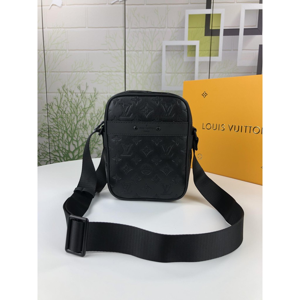 louis vuitton messenger bag strap