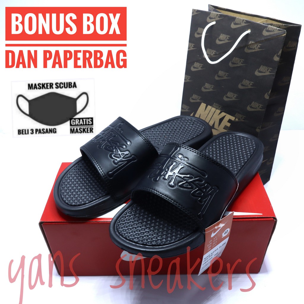 what are nike slides made of