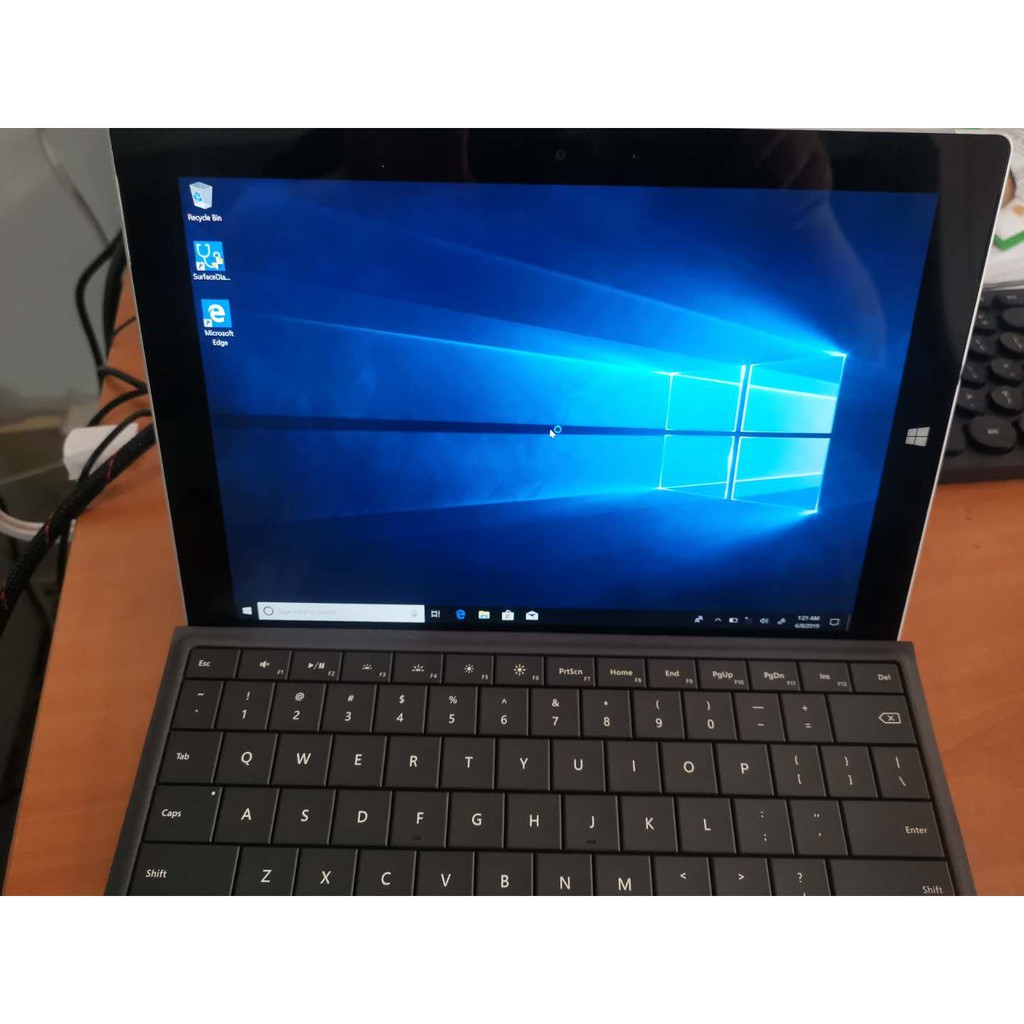 Microsoft Surface 3 Two In One Tablet Laptop Office Business 10 8in Touchscreen 4 Gb Memory 128 Gb Ssd Wifi 4g Lte T Shopee Singapore