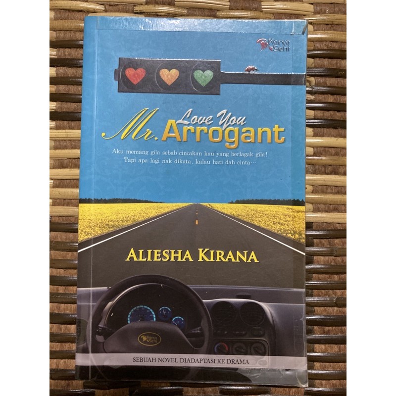 Love You Mr Arrogant Preloved Novel Shopee Singapore