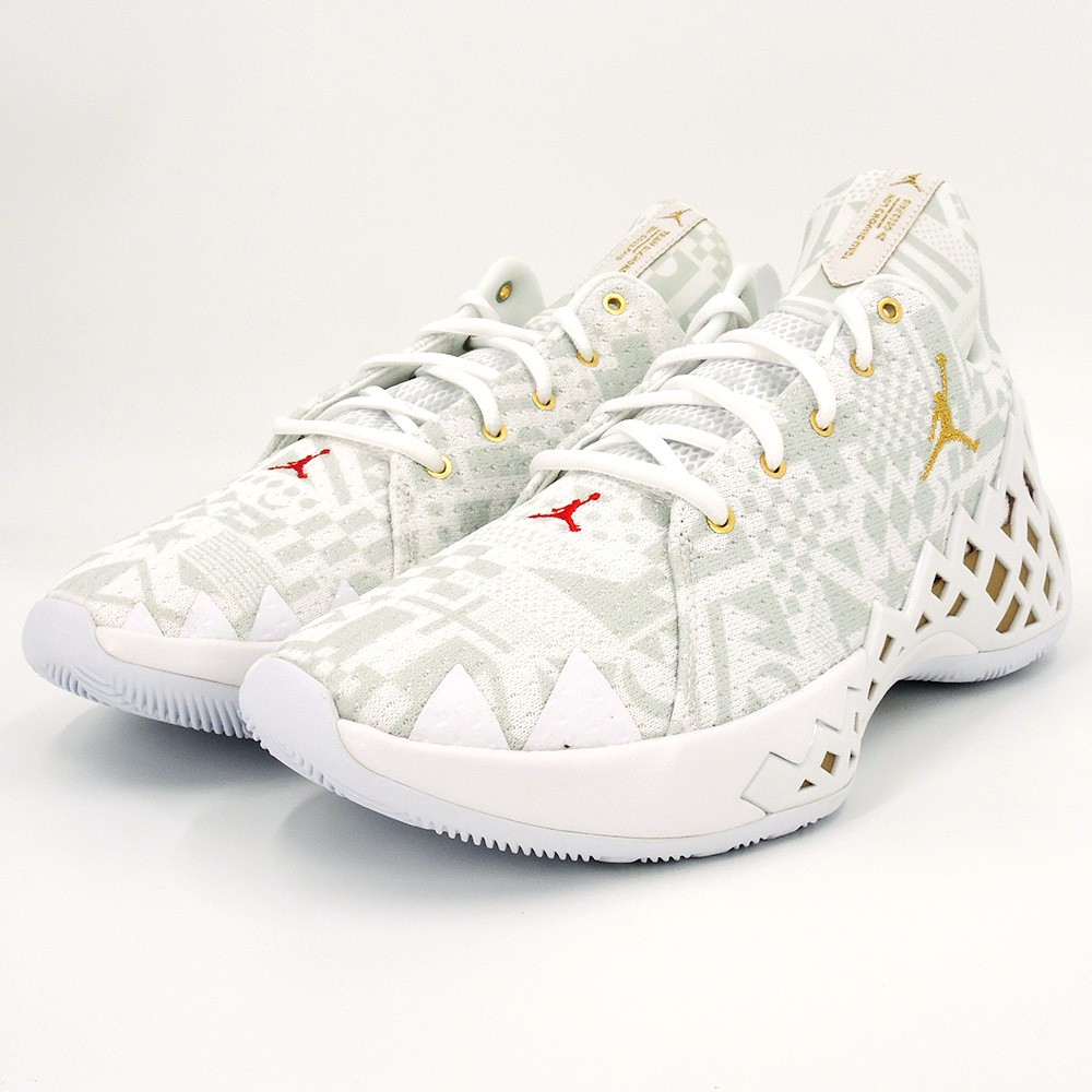 jordan jumpman tennis shoes