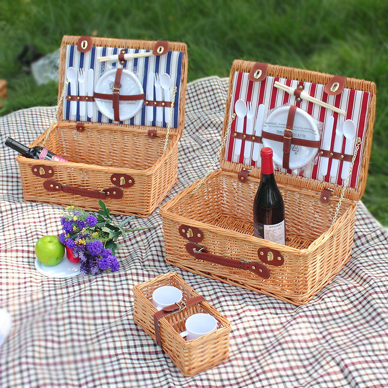 Retro Rattan Picnic Basket Set (With Cooler)