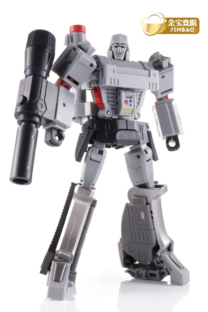 MFT transformers megatron MF-0 destroys the great commander toy at a small scale 