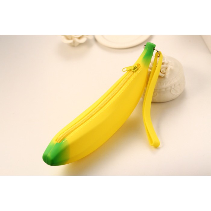 lipstick banana