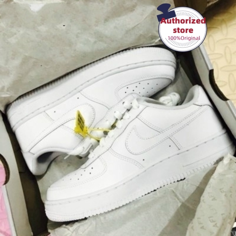 white low top nikes