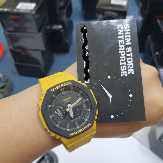 jam g shock kuning