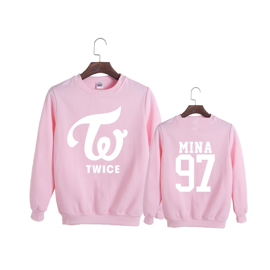 mina uniqlo hoodie