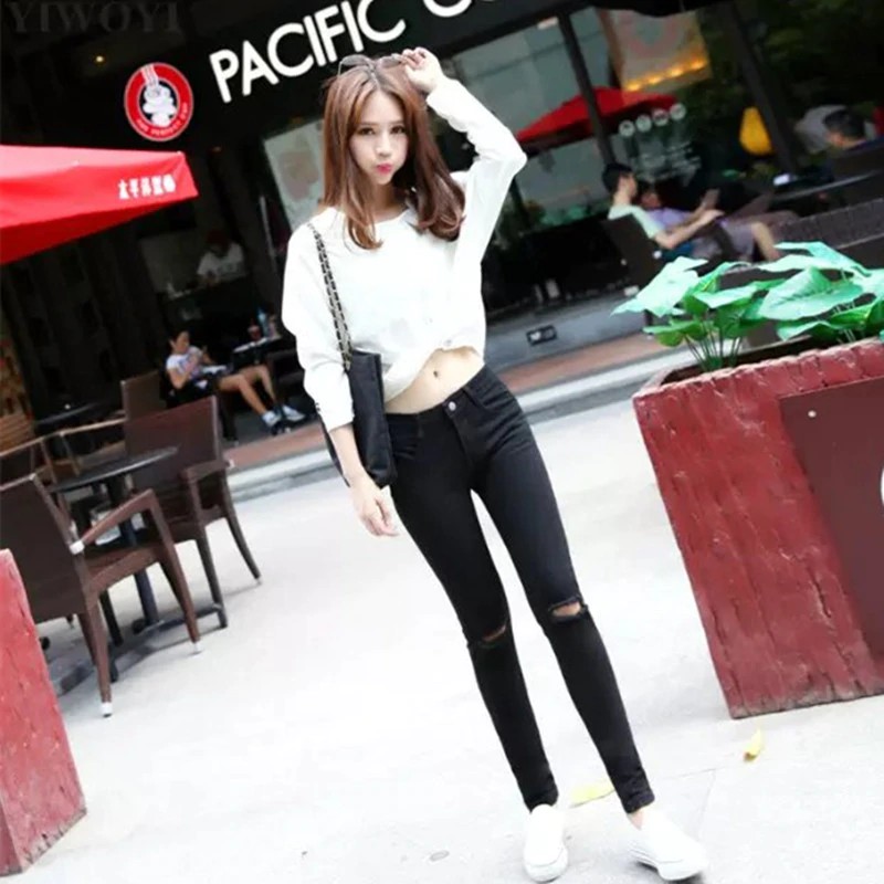 black knee ripped jeans womens
