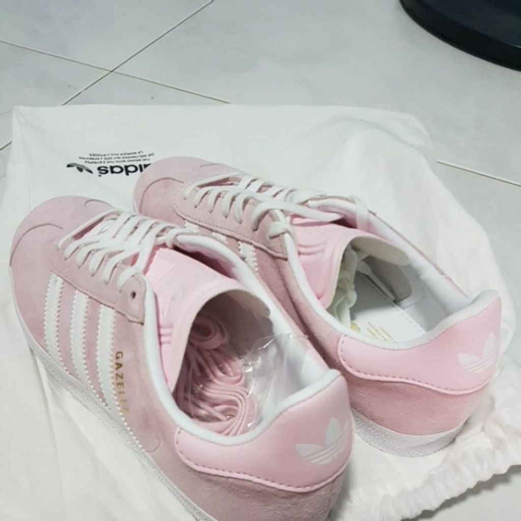 adidas gazelle pastel pink