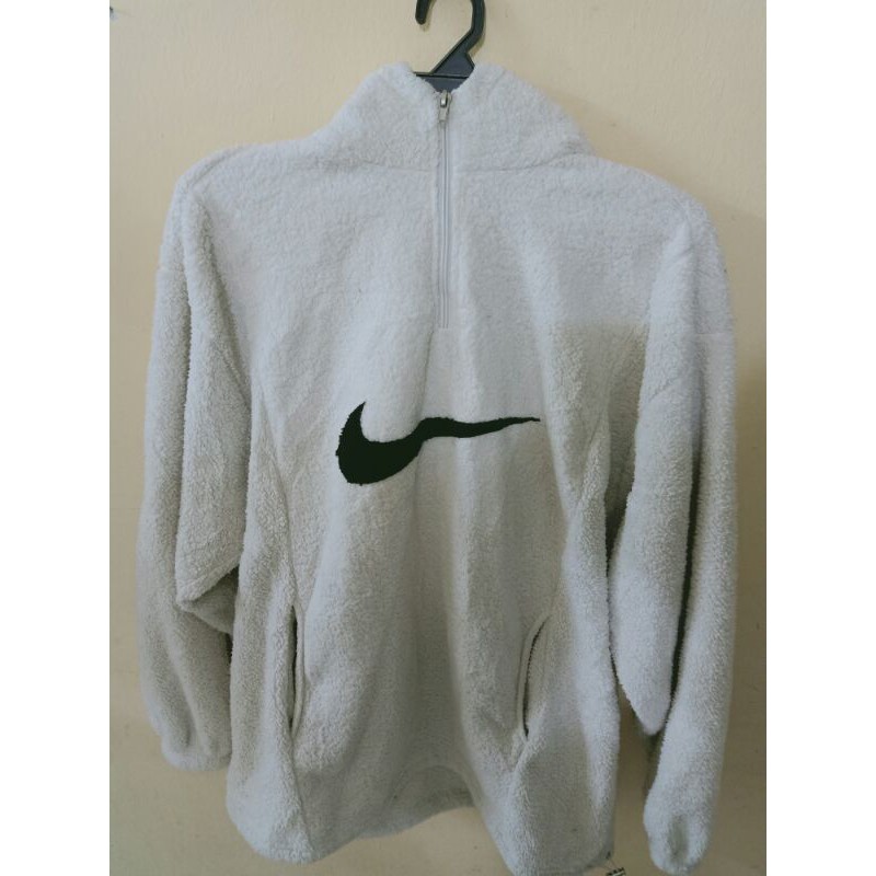 nike fluffy sweater mens