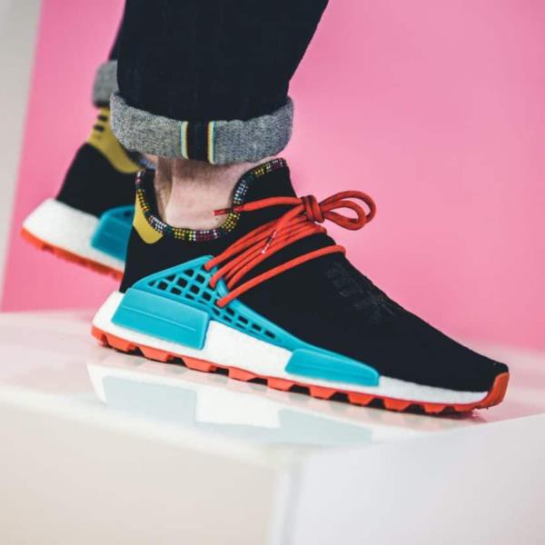 human race inspiration pack black