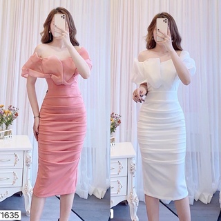 Women's body Dress With Pleated Chiffon Pleated Dress With Luxurious Gowns And 2 Colors (Pink, White).