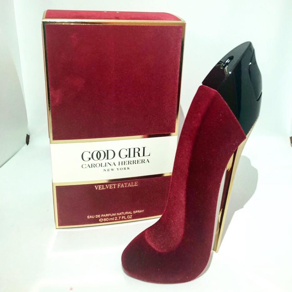 carolina herrera velvet fatale perfume