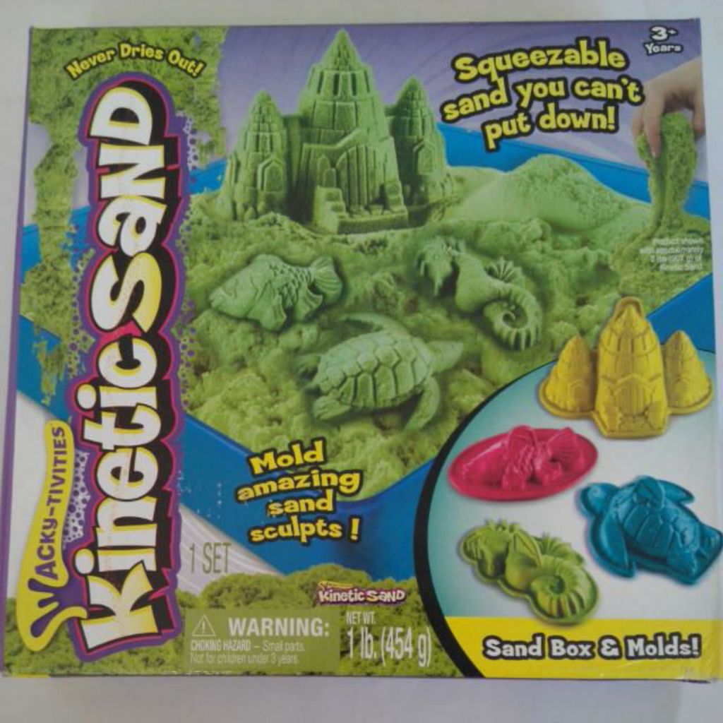 kinetic sand sandbox & molds