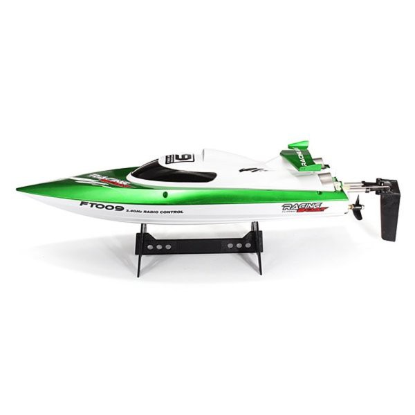 water rc boat