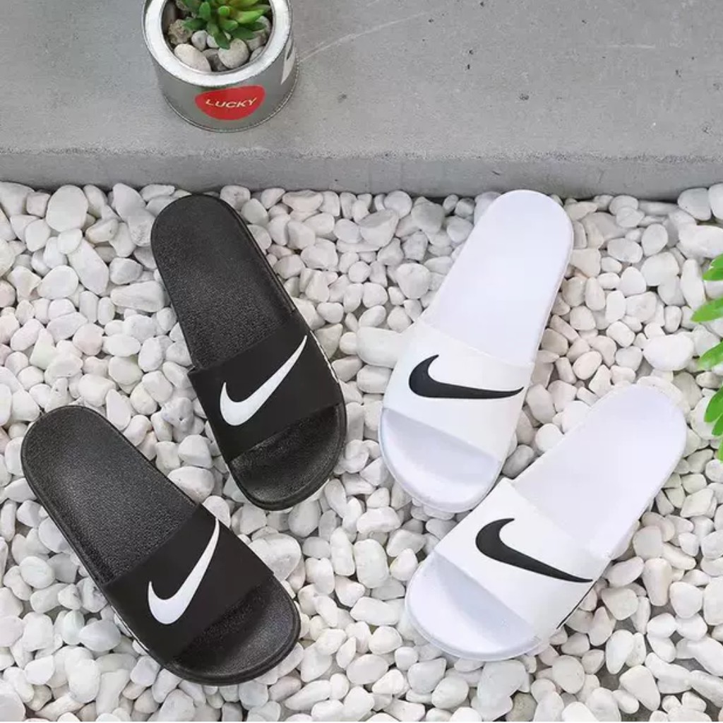 nike rubber flip flops