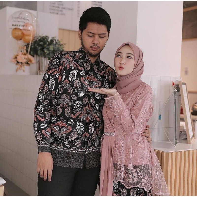  Couple  Kebaya  Tile Mutiara Sarimbit Batik Audy Shopee  