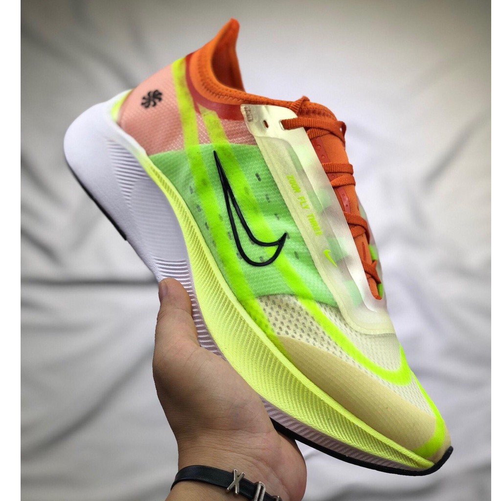 zoom fly marathon