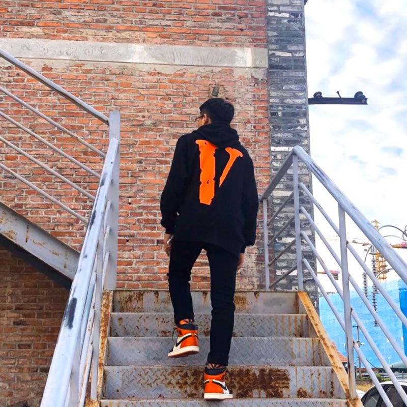 Outfit Vlone Hoodies Vlone Outfits Fashion Buy Vlone Shirts Vlone